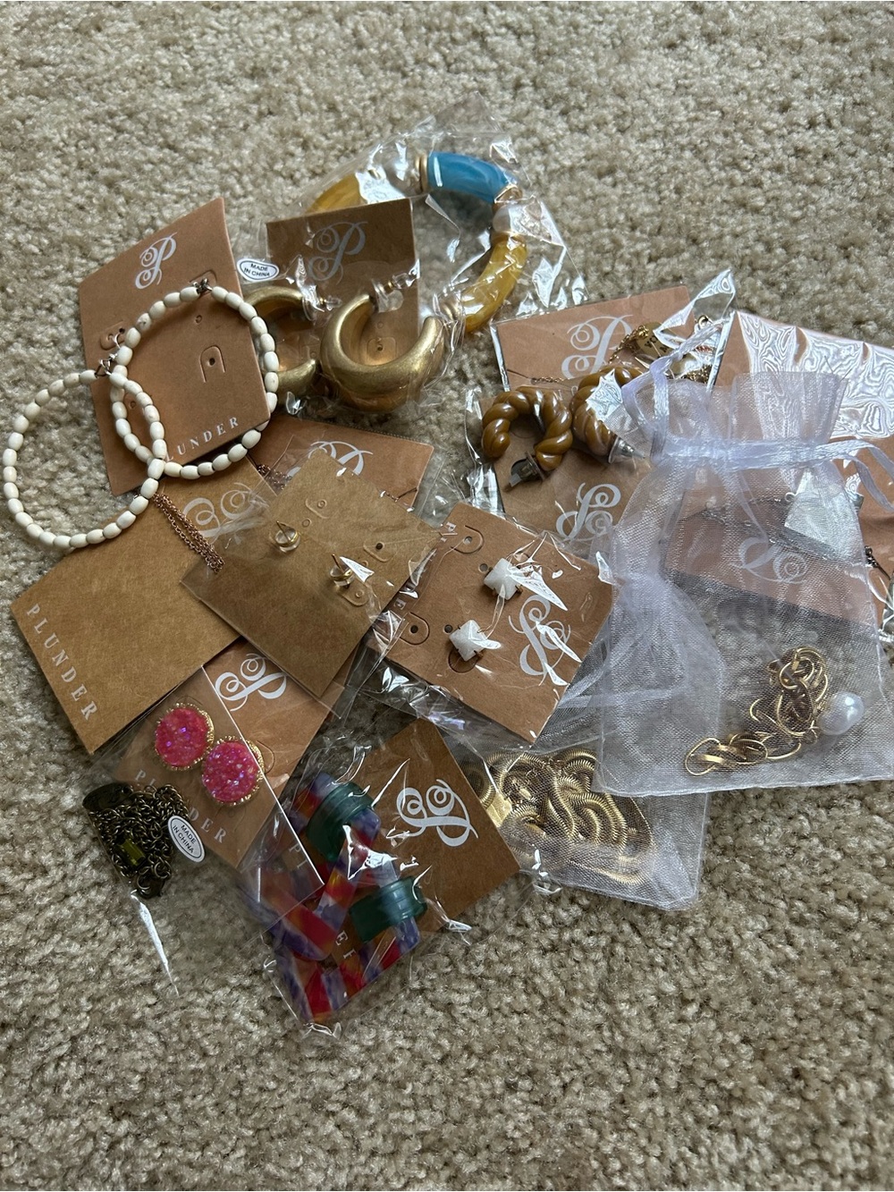 15 piece Plunder Multicolor and Gold Women's Jewelry Assortment C